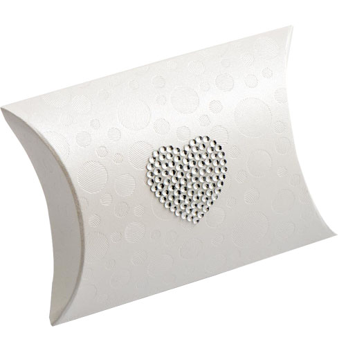 white-pillow-packaging